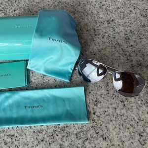 Tiffany & Co. Gold and Silver Pilot Aviator Sunglasses Authentic TF3049-B